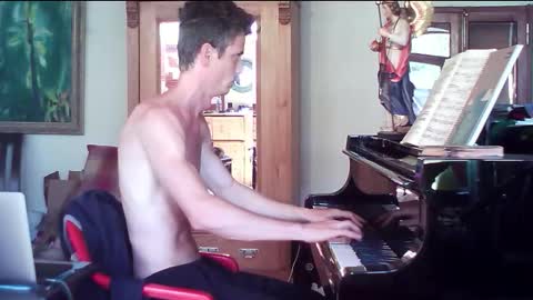 TobeBritta online show from 09.17.25