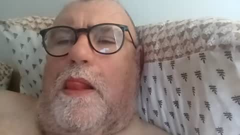 twohats2810 online show from 07.04.26