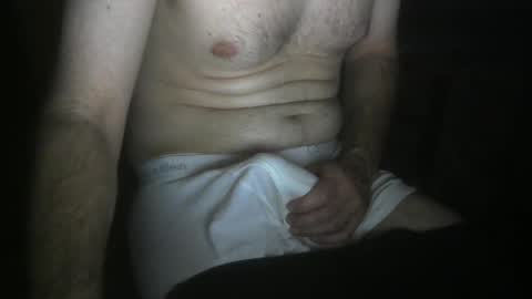 Snapshot of txhung1 chatting on 10.12.25 txhung1 online show from 10.12.25