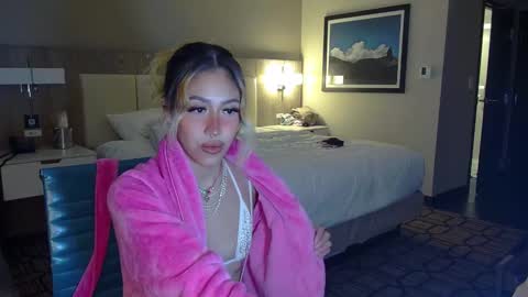 Snapshot of txstripper chatting on 01.05.25 TheStripperAndTheRoughneck online show from 01.05.25