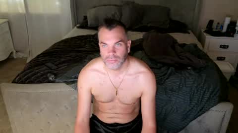Snapshot of ty_lerdavid chatting on 09.24.25 TylerDavid online show from 09.24.25