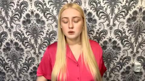 Snapshot of tyishakillingworth chatting on 11.07.25 Grace online show from 11.07.25