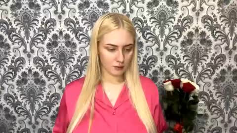 Snapshot of tyishakillingworth chatting on 11.18.25 Grace online show from 11.18.25