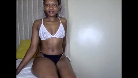 tyla_cerry online show from 11.18.25