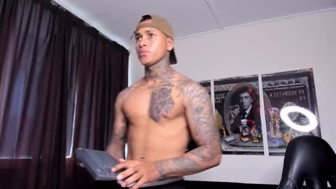 Snapshot of tyler_bell_ chatting on 03.02.26 tyler_bell_ online show from 03.02.26