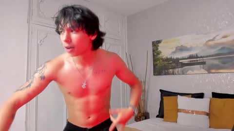 Snapshot of tyler_durtenn chatting on 02.12.26 Tyler online show from 02.12.26