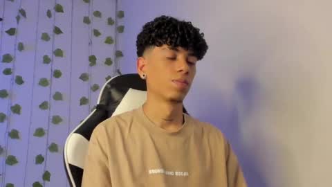 Tyler Garcia  online show from 03.05.25