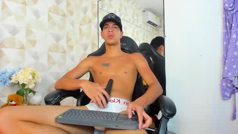 Snapshot of tyler_rodriguez chatting on 03.03.25 Tyler Rodriguez online show from 03.03.25