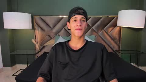 Snapshot of tyler_rodriguez chatting on 03.05.25 Tyler Rodriguez online show from 03.05.25