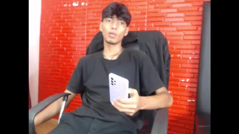 tyler_wolf_1 online show from 10.08.25