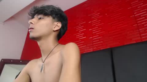 tyler_wolf_1 online show from 10.13.25