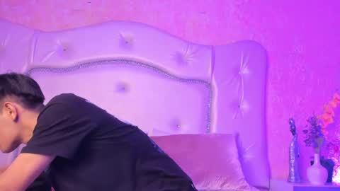 Tyler  online show from 04.11.26