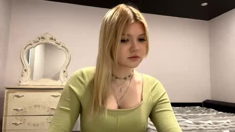 Snapshot of tynishablackmoore chatting on 02.27.26 Anny online show from 02.27.26