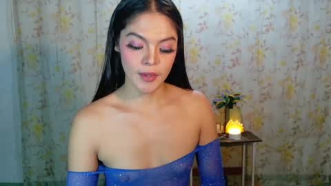 tynovaria online show from 07.18.26