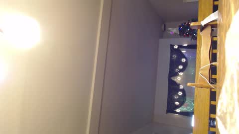 Helena and Tyson online show from 12.08.24