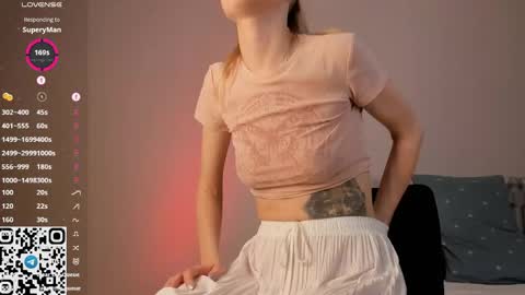 Christine 3 Next broadcast tomorrow at 2100 GMT 5 online show from 04.17.26