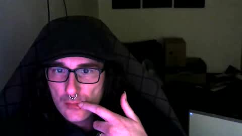 ucloudd online show from 04.01.26