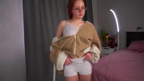 Lili online show from 02.20.26