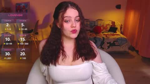 Snapshot of uhhh_my chatting on 11.09.25 Alice online show from 11.09.25