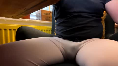 Snapshot of ukclive chatting on 03.06.25 ukclive online show from 03.06.25