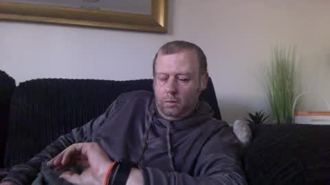 Snapshot of ukmatty3 chatting on 01.24.25 ukmatty3 online show from 01.24.25