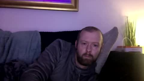 Snapshot of ukmatty3 chatting on 10.28.25 ukmatty3 online show from 10.28.25