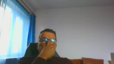 ulmeni4 online show from 12.03.24