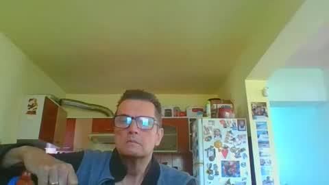 Snapshot of ulmeni4 chatting on 05.05.26 ulmeni4 online show from 05.05.26