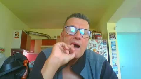Snapshot of ulmeni7 chatting on 05.10.26 ulmeni7 online show from 05.10.26