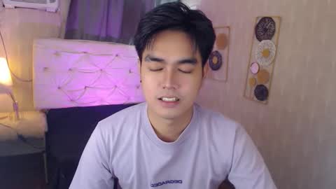 Snapshot of ultimatesexytrans chatting on 11.13.25 Alex online show from 11.13.25