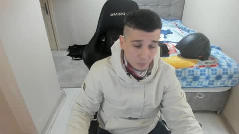 Snapshot of ulxer chatting on 01.19.25 hi im mike tyson - online show from 01.19.25