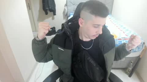 Snapshot of ulxer chatting on 02.08.25 hi im mike tyson - online show from 02.08.25