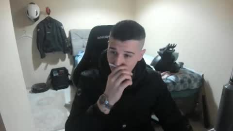 Snapshot of ulxer chatting on 04.23.26 hi im mike tyson - online show from 04.23.26