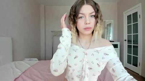 uma_like online show from 04.07.26