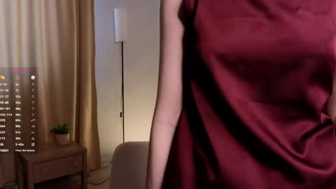 Snapshot of umbraelyon chatting on 06.05.26 Liliane online show from 06.05.26