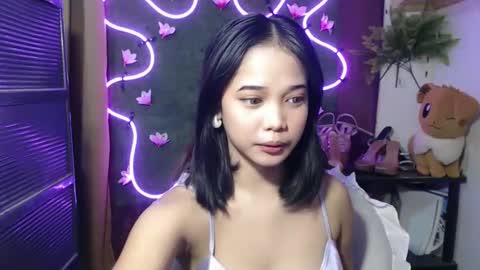 Snapshot of umi_pinay69xx chatting on 09.14.25 umi online show from 09.14.25