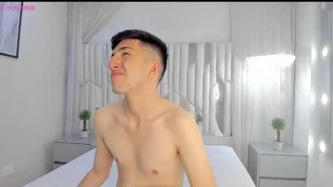 Un Slutty online show from 03.08.25