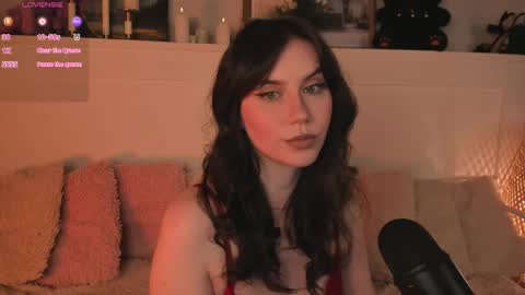 Snapshot of una_medisson chatting on 04.17.26 Una online show from 04.17.26