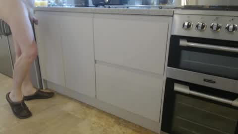 Uncle online show from 12.03.24