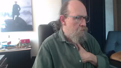 Snapshot of uncle_hottiecb chatting on 06.27.26 Uncle Hottie online show from 06.27.26
