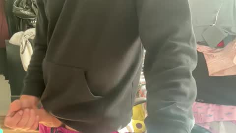 Snapshot of uncutbeard129840 chatting on 11.05.25 uncutbeard129840 online show from 11.05.25