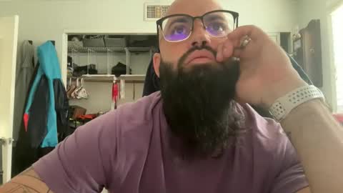 uncutbeard129840 online show from 12.19.25