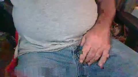 uncutmike7x5 online show from 11.04.25