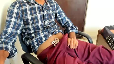 Snapshot of uncutraja chatting on 02.16.25 uncutraja online show from 02.16.25