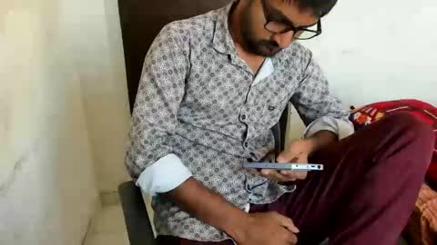 Snapshot of uncutraja chatting on 02.24.25 uncutraja online show from 02.24.25