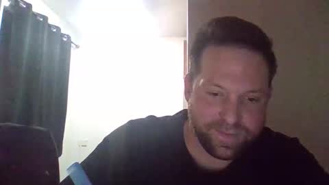 Snapshot of uncutstud18 chatting on 12.16.25 UncutStud online show from 12.16.25