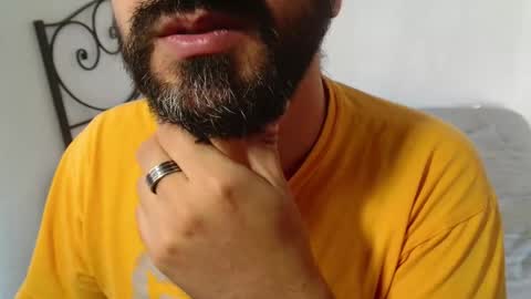 Giov online show from 10.24.25