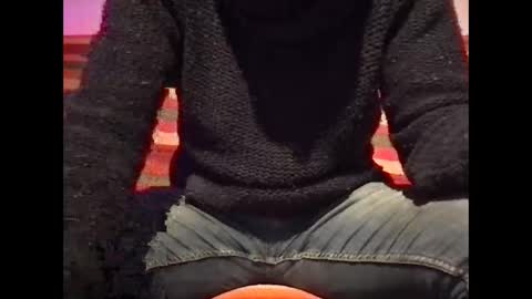 Snapshot of underscorex chatting on 12.28.24 underscorex online show from 12.28.24