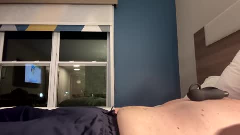 Underyourcomand online show from 10.07.25