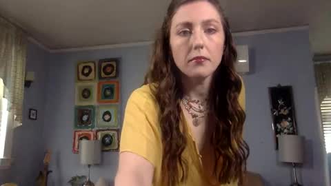 Lola Moonstone online show from 03.14.26